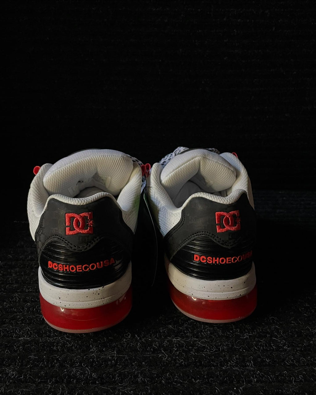 DCshoes